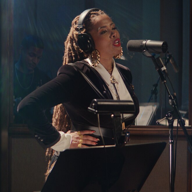 What Kelis Thinks About Her Hit Song “Milkshake” Nearly 20 Years Later What Kelis Thinks About Her Hit Song “Milkshake” Nearly 20 Years Later